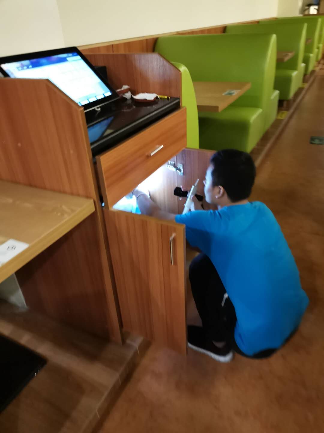 农村厕所怎么样除苍蝇？