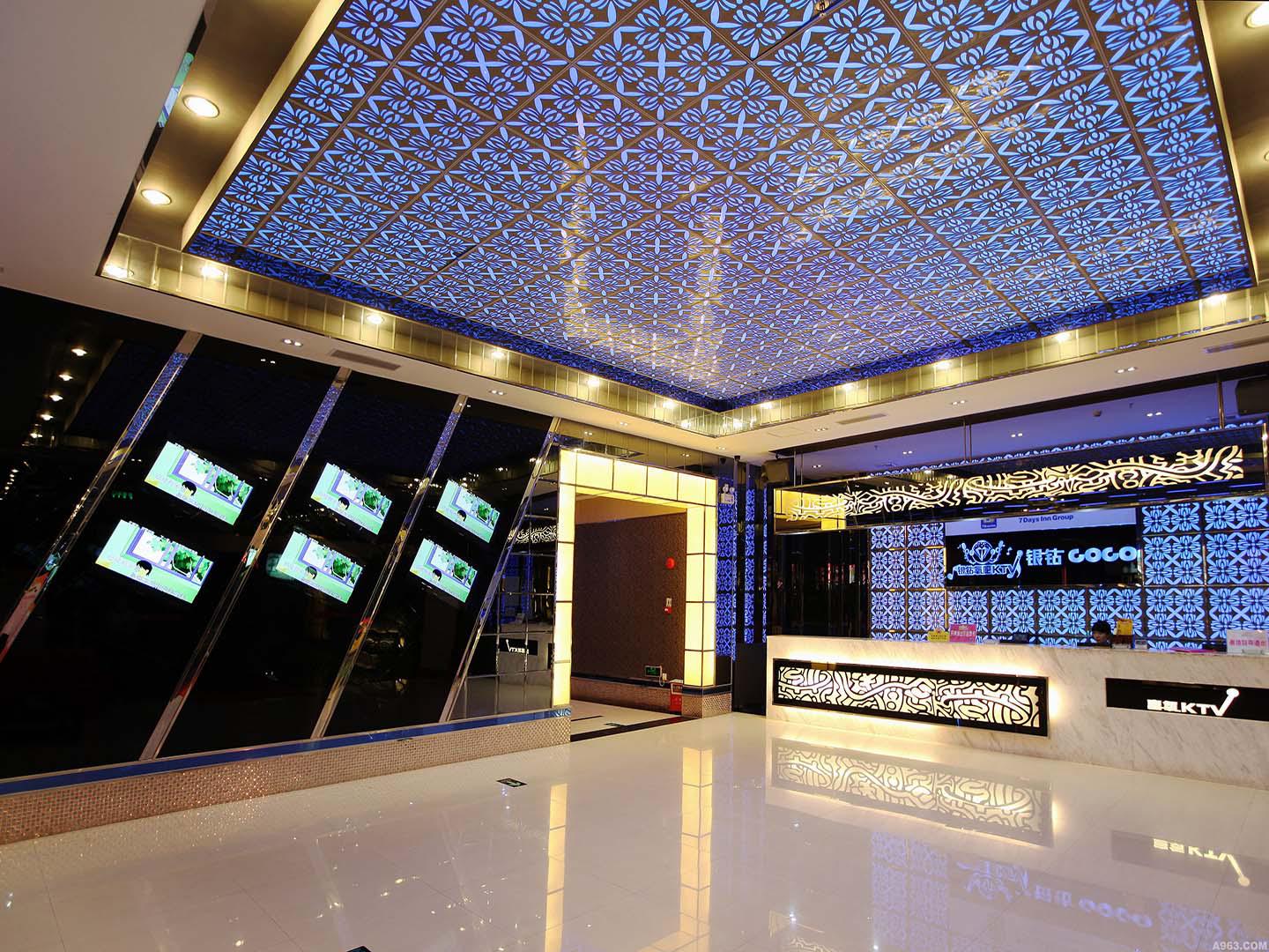 <b>银钻KTV</b>